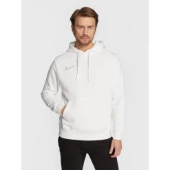 Bluza sportowa męska Nike Park 20 Fleece. Białe bluzy z kapturem Nike, m, bez wzorów, z bawełny, z kapturem. Za 302.00 zł.