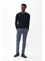 Matinique Sweter w kolorze czarnym rozmiar: L. Czarne swetry nierozpinane Matinique, l, bez wzorów, z wełny, bez kołnierzyka, bez ramiączek. Za 130.99 zł.