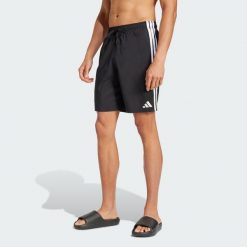 Szorty do pływania 3-Stripes 8-Inch. Białe krótkie spodenki sportowe Adidas, s, bez wzorów, z materiału. Za 149.00 zł.