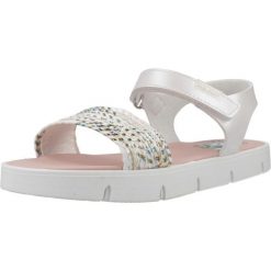Sandały PABLOSKY 447907P Biały. Białe sandały PABLOSKY, z syntetyku, bez zapięcia. Za 237.99 zł.