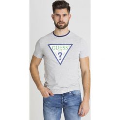 T-SHIRT GUESS CLUB. Szare t-shirty Guess, l, z aplikacjami, z bawełny, bez kołnierzyka, bez ramiączek. Za 118.30 zł.