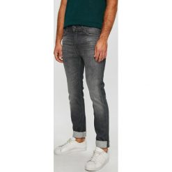 Lee - Jeansy Rider. Jeansy Lee. W wyprzedaży za 229.90 zł.