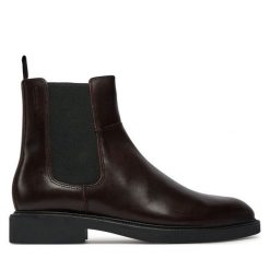 Sztyblety Vagabond Shoemakers. Brązowe botki sznurowane Vagabond Shoemakers, bez wzorów, bez obcasa, bez zapięcia. Za 769.99 zł.