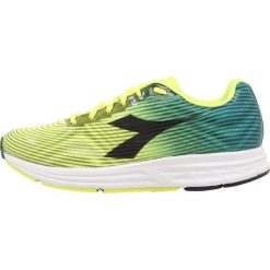 Diadora ACTION +3 Obuwie do biegania treningowe yellow fluo/black. Buty do biegania marki Diadora, z materiału. Za 319.00 zł.