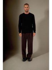 Perfect Cashmere Kaszmirowy sweter "Darri" w kolorze czarnym rozmiar: XXL. Czarne swetry nierozpinane Perfect Cashmere, xxl, bez wzorów, z kaszmiru, bez kołnierzyka, bez ramiączek. Za 630.99 zł.