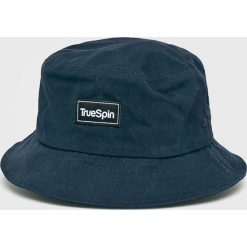 True Spin - Kapelusz Plain Buckets. Kapelusze marki True Spin. W wyprzedaży za 59.90 zł.