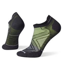 Skarpety Biegowe Męskie Smartwool Run Zero Cushion Low Ankle Socks. Zielone skarpety Smartwool, bez wzorów, z wełny. Za 92.40 zł.