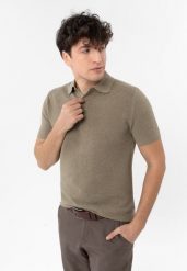 Dzianinowe polo męskie O-LIZAR. Szare koszulki polo sportowe Volcano, m, bez wzorów, z bawełny, bez kołnierzyka, bez ramiączek. Za 139.99 zł.