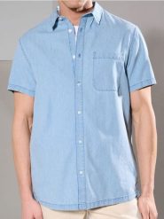Koszula regular fit z krótkim rękawem - niebieski. Niebieskie koszule Sinsay, l, bez wzorów, bez kołnierzyka, bez ramiączek. Za 49.99 zł.