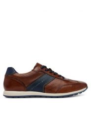 Bugatti Sneakersy 315-A9Q11-4000-6300 Brązowy. Brązowe buty sportowe casual Bugatti, bez wzorów, ze skóry, bez zapięcia. Za 329.99 zł.