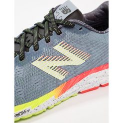 New Balance M 1500 LONDON Obuwie do biegania treningowe grey. Buty treningowe marki New Balance, z materiału. Za 509.00 zł.