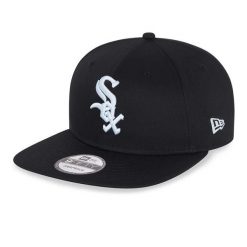 Czapka z daszkiem New Era 9FIFTY Chicago White Sox Essential. Czarne czapki z daszkiem New Era, bez wzorów. Za 69.90 zł.