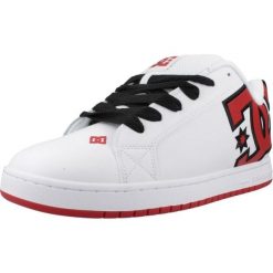 Kapcie DC COURT GRAFFIK M Biały. Białe buty trekkingowe DC Shoes, bez wzorów, ze skóry, bez zapięcia. Za 369.99 zł.