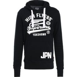 Superdry HIGH FLYERS Bluza z kapturem eclipse navy. Bluzy marki Superdry. Za 319.00 zł.