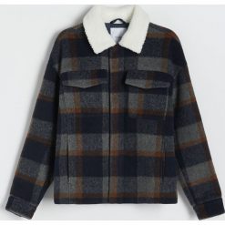 Kurtka sherpa w kratę - Brązowy. Brązowe kurtki Reserved, l, bez wzorów, bez kaptura. W wyprzedaży za 119.99 zł.
