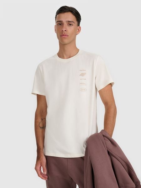 4F T-shirt regular z nadrukiem męski - beżowy M. Brązowe t-shirty 4F, m, bez wzorów, z bawełny, bez kołnierzyka, bez ramiączek. Za 59.99 zł.