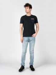 Iceberg T-Shirt "C-Neck" | F0296317 | Mężczyzna | Czarny. Czarne t-shirty ICEBERG, m, z aplikacjami, z bawełny, bez kołnierzyka, bez ramiączek. W wyprzedaży za 449.00 zł.
