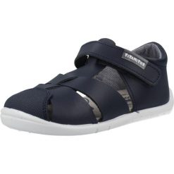 Buty TITANITOS L500 FELIX Niebieski. Niebieskie buty turystyczne TITANITOS, bez wzorów, ze skóry, bez zapięcia, na fitness i siłownię. Za 166.99 zł.