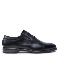 Półbuty Bugatti. Czarne eleganckie półbuty Bugatti, bez wzorów, bez obcasa, bez zapięcia. Za 249.99 zł.