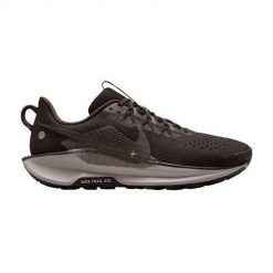 Buty do biegania męskie Nike Reactx Pegasus Trail 5. Brązowe buty do biegania Nike, bez wzorów, z materiału, bez zapięcia, do biegania. Za 672.00 zł.