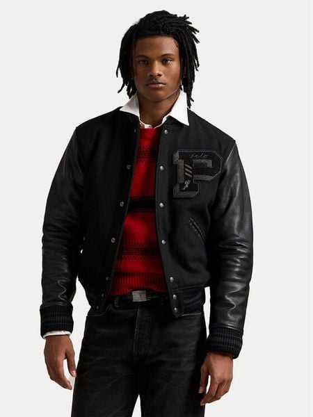 Polo Ralph Lauren Kurtka bomber 710907546001 Czarny Regular Fit. Czarne kurtki Polo Ralph Lauren, m, bez wzorów, z syntetyku, bez kaptura. Za 2,859.00 zł.