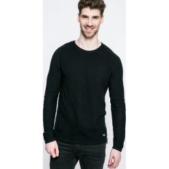 Only & Sons - Sweter. Czarne swetry nierozpinane Only & Sons, l, bez wzorów, z bawełny, bez kołnierzyka, bez ramiączek. W wyprzedaży za 99.90 zł.