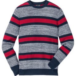 Sweter z okrągłym dekoltem w paski Regular Fit bonprix ciemnoczerwono-ciemnoniebiesko-biały w paski. Swetry nierozpinane marki bonprix. Za 74.99 zł.