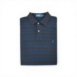 Second life - Męskie polo z krótkim rękawem w kolorze granatowym - Stan dobry. Niebieskie koszulki polo RALPH LAUREN, m, bez wzorów, bez kołnierzyka, bez ramiączek, na golfa. Za 106.46 zł.