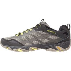 Merrell MOAB FST Półbuty trekkingowe olive/black. Trekkingi marki Merrell, z gumy. W wyprzedaży za 423.20 zł.