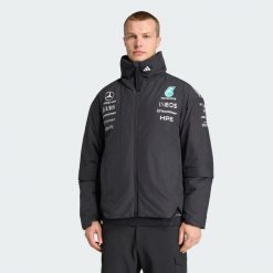 Kurtka Mercedes - Amg Petronas Formula 1 Team Engineers. Czarne kurtki Adidas, bez wzorów, bez kaptura. Za 899.00 zł.