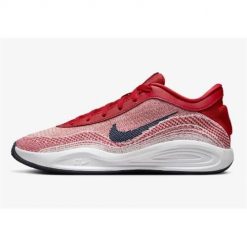 Buty do chodzenia męskie Nike G.t. Hustle Academy. Czerwone buty sportowe casual Nike, bez wzorów, z materiału, bez zapięcia. Za 636.00 zł.