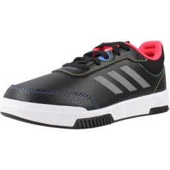 Buty ADIDAS Tensaur Sport 2.0 C Czarny. Czarne buty turystyczne Adidas, bez wzorów, z syntetyku, bez zapięcia, na fitness i siłownię. Za 208.15 zł.