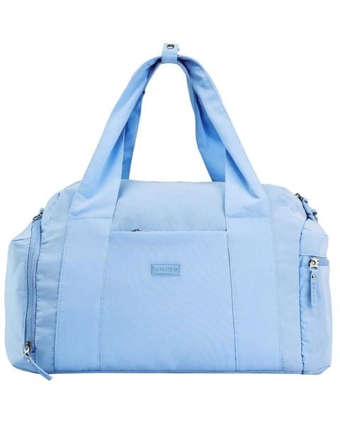 Torba sportowa WINGS SOLENNE z kieszenią na buty i pasem na walizkę BLUE. Niebieskie torby na ramię Wings, bez wzorów, z materiału, na ramię, bez dodatków. Za 129.90 zł.
