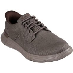 Buty sportowe męskie Skechers Garza Clive. Brązowe buty sportowe casual Skechers, bez wzorów, bez zapięcia. Za 390.00 zł.