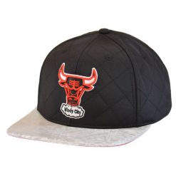 Czapka z daszkiem Mitchell & Ness NBA Diamond Base HWC Chicago -CBUYYPPPBLCK. Czarne czapki z daszkiem Mitchell & Ness, bez wzorów. Za 89.00 zł.
