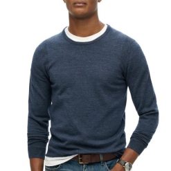 Sweter Męski Superdry Merino Crew. Niebieskie swetry nierozpinane Superdry, na zimę, m, bez wzorów, z nylonu, bez kołnierzyka, bez ramiączek. Za 342.70 zł.