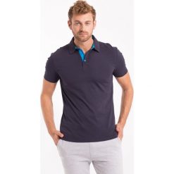 Koszulka polo męska TSM050Z - granatowy. Koszulki polo marki 4F. W wyprzedaży za 49.99 zł.