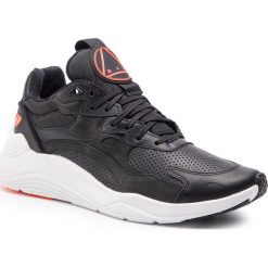 Sneakersy MCQ ALEXANDER MCQUEEN - Daku 544903 R2562 1005 Black/Orange. Czarne buty sportowe casual McQ Alexander McQueen, bez wzorów, z materiału, bez zapięcia. W wyprzedaży za 789.00 zł.