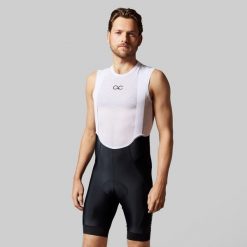 Męskie spodenki kolarskie do kolarstwa górskiego. Czarne spodenki rowerowe ACELERA, m, bez wzorów, rowerowe. W wyprzedaży za 169.16 zł.