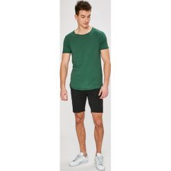 Only & Sons - Szorty. Szorty Only & Sons. W wyprzedaży za 49.90 zł.