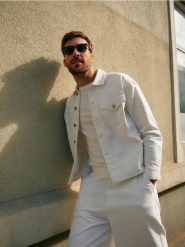 Okulary przeciwsłoneczne clubmaster - czarny. Czarne okulary przeciwsłoneczne Reserved. W wyprzedaży za 39.99 zł.