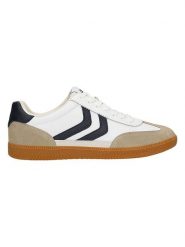 Wojas Skórzane sneakersy w kolorze biało-beżowym rozmiar: 46. Białe buty sportowe casual Wojas, bez wzorów, bez zapięcia. Za 246.53 zł.