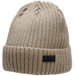 Czapka męska 4F. Brązowe czapki zimowe 4F, bez wzorów, z dzianiny. Za 47.99 zł.