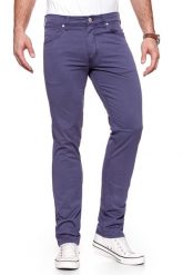 WRANGLER SPODNIE MĘSKIE GREENSBORO DUSK PURPLE W15QRU25K 112127055. Fioletowe spodnie materiałowe Wrangler, l, bez wzorów, z jeansu. W wyprzedaży za 99.99 zł.