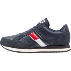 Tommy Jeans CASUAL RETRO Sneakersy niskie ink. Buty sportowe casual marki Tommy Jeans. Za 419.00 zł.