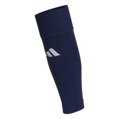 Skarpetki adidas Milano. Niebieskie skarpetki sportowe Adidas, bez wzorów, z elastanu. Za 37.99 zł.