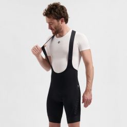 Spodenki rowerowe na szelkach Essential III. Czarne spodenki rowerowe Rogelli, l, bez wzorów, z materiału, na fitness i siłownię. Za 345.00 zł.