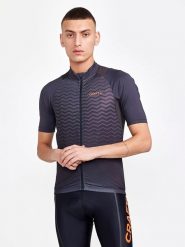 Craft Koszulka kolarska "ADV Endur" w kolorze antracytowym rozmiar: M. Czarne t-shirty sportowe Craft, bez wzorów, z materiału, bez ramiączek, rowerowe. Za 161.07 zł.