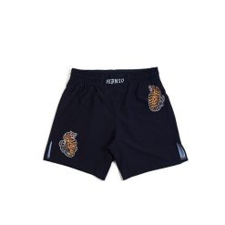 MANTO lekkie spodenki TIGERS XXL. Czarne szorty Manto, m, bez wzorów, sportowe. Za 169.00 zł.