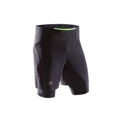 Spodenki kompresyjne do biegania TRAIL męskie. Odzież kompresyjna marki 4F. Za 129.99 zł.